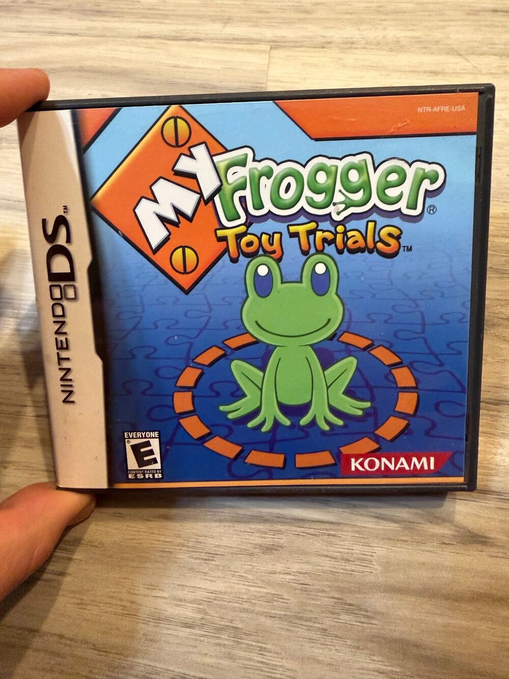 My Frogger: Toy Trials (Nintendo DS) Complete CIB - Tested